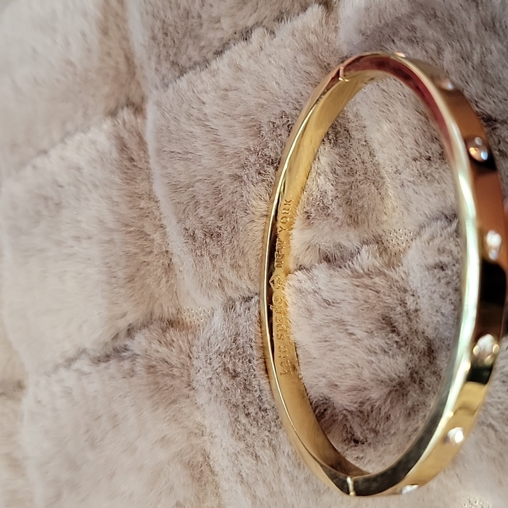 Kate Spade Gold Set In Stone Hinged Bangle - Picture 4 of 4